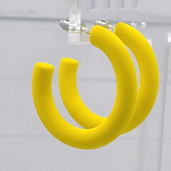 1.5" Semi Oblong Yellow Matte Texture Half Hoop Earrings - Picture 5 of 10